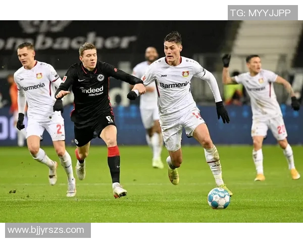 德甲争四激烈角逐，勒沃库森对阵法兰克福揭晓胜者