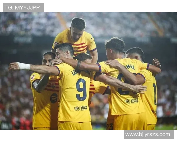 皇马逆袭榜首!巴萨主场惨败,梅西遭遇进球荒